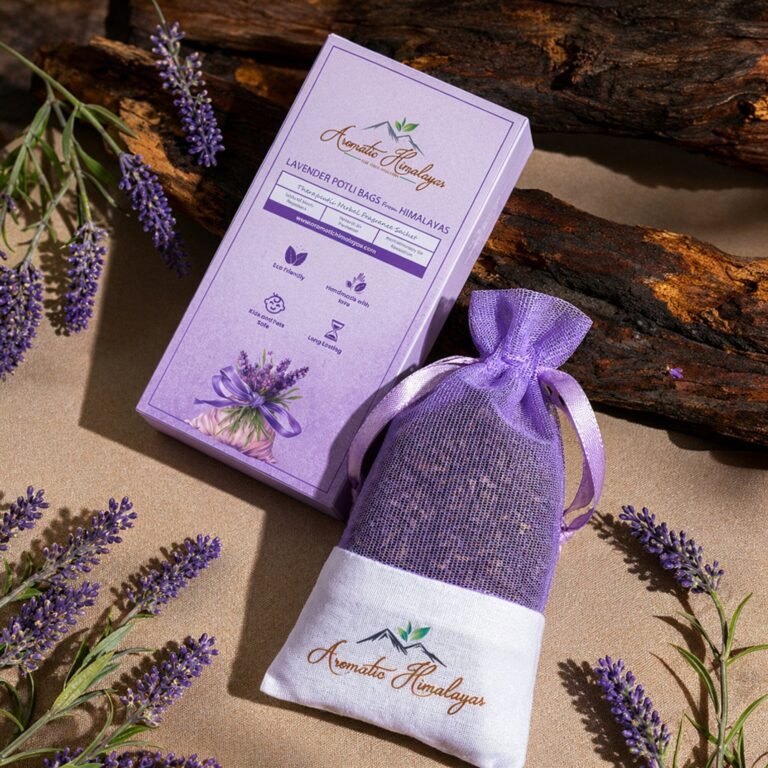 Lavender sachet 20 g with its pack and fresh lavender sprigs